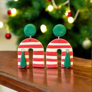Perfectly imperfect by Heather. Festive Red, white and Green Christmas Earrings